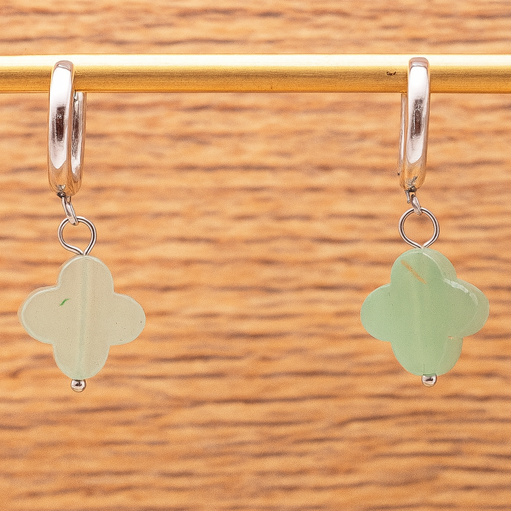 Boucles d’oreilles "fleur" en aventurine